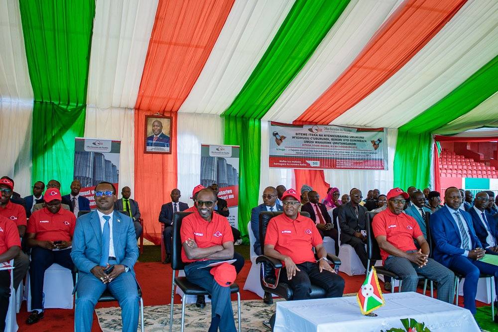 journee-du-contribuable-a-gitega-l-obr-renforce-la-culture-fiscale-et-la-modernisation-des-pratiques-commerciales