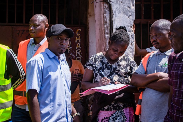 gitega-les-autorites-passe-a-l-offensive-contre-l-insalubrite-et-et-sanctionne-les-refractaires